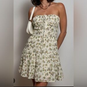 NWT Cream Floral Strapless Tiered Bustier Sundress